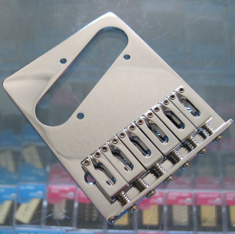 Fender Bridge Mounting Screws 5x1 Nickel 0015610049