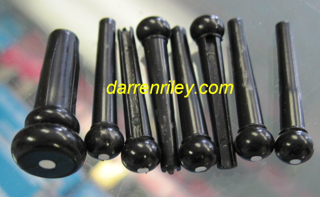 Fender Acoustic Guitar Bridge Pins black 0990402006 0990402006