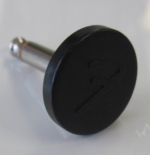 Vintage Fender style Speaker Plug with Fcap Darren Riley's Guitar