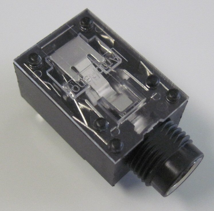 Fender Stereo Amp Jack 6.5mm Low Profile 0059922049 0059922049 0059922000