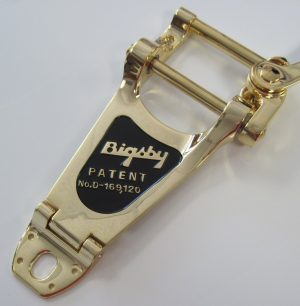 Bigsby B7G Gold Vibrato Tailpiece for Gibson Les Paul 0060150100