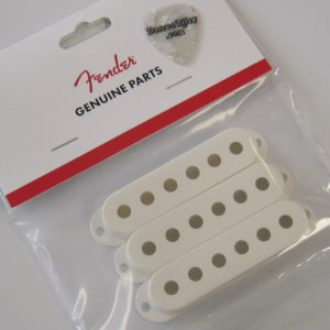 Fender Stratocaster Pickup Covers Parchment 0056251049