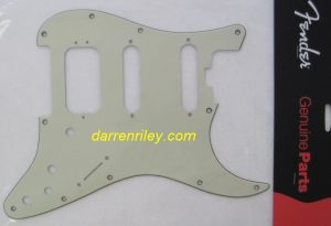 Fender American Elite Stratocaster HSS Pickguard Mint Green 0992192004