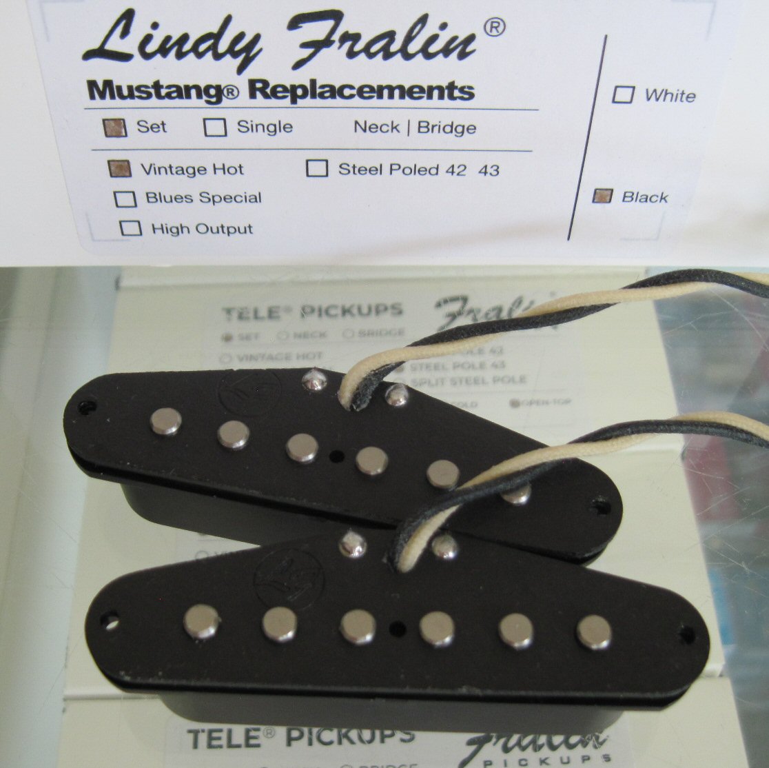 Lindy Fralin Mustang Pickups Set with Black Covers