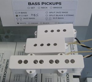 Lindy Fralin P-J Bass Pickups Set 5% Overwound White